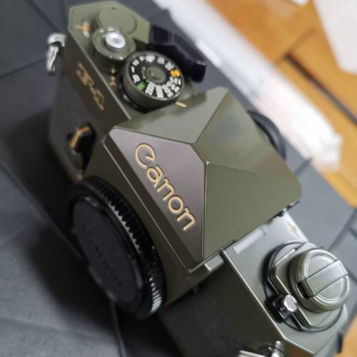 Canon F1 軍綠色特別版