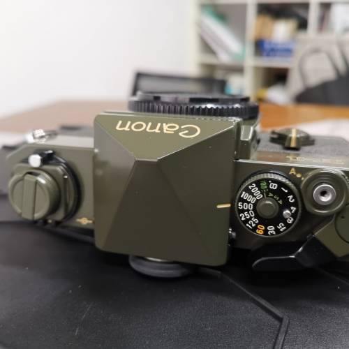 Canon F1 軍綠色特別版