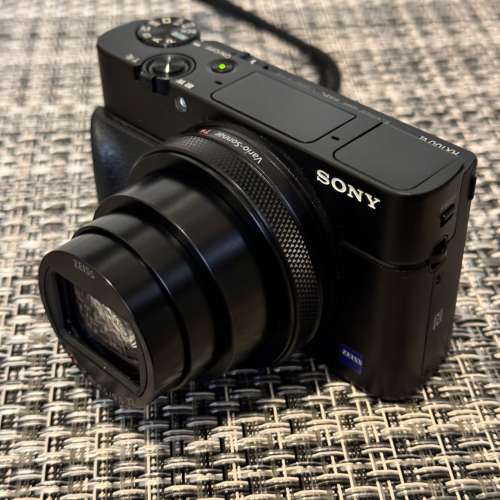 Sony 新淨 RX100M6 $3480