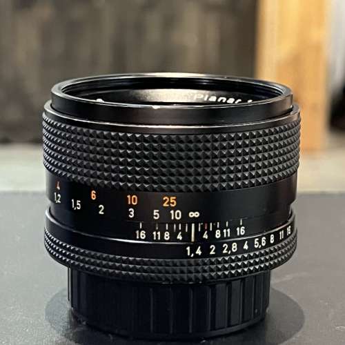 Contax Carl Zeiss Planar 50mm f1.4 AEJ lens