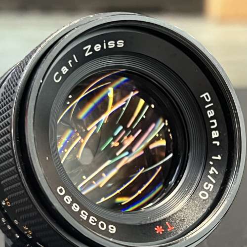 Contax carl zeiss planar 50mm f1 4 aej lens 