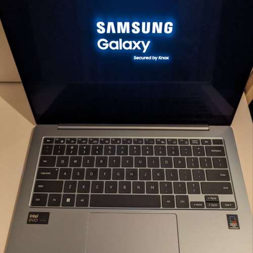 99.9% New Samsung Galaxy Book 4 Pro Ultra 5 16GB, 512GB SSD 行貨