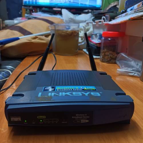 2152 Wireless-G 2.4GHz 54Mbps Broadband Router LINKSYS $10