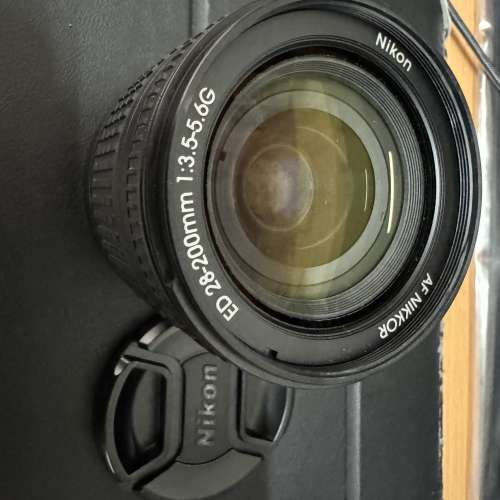 Nikon AF Nikkor ED 28-200mm 3.5-5.6G