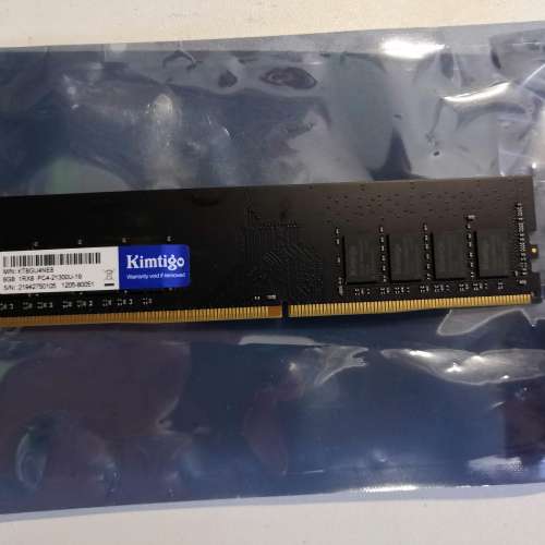 DDR4 / 8G 一條