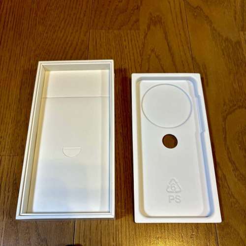 日本 Libero Flip 折叠機