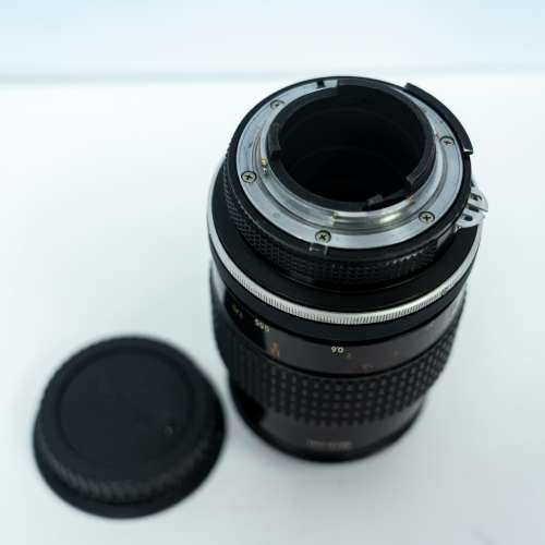 Nikon 105mm f/4 Micro-NIKKOR 微距鏡 手動 包Canon 轉接環