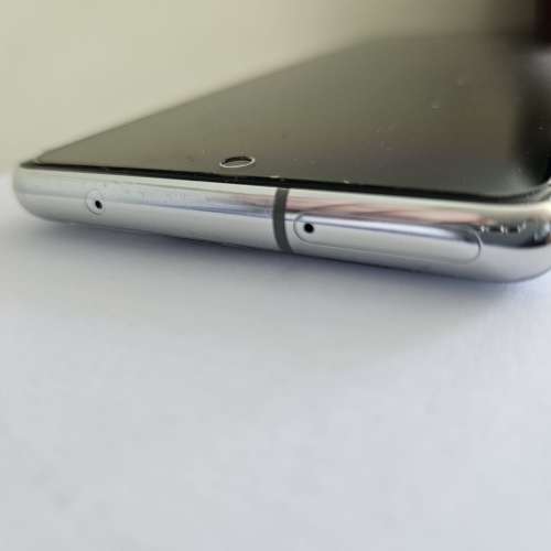 99%新Samsung S20 FE 6+128 全套有盒有保護貼有保護套