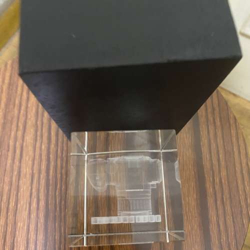 Canon EOS 300D 紙鎮