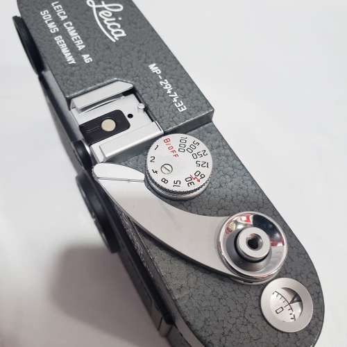 Leica MP (全新) + Leicavit M, hammerstone