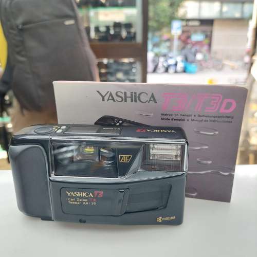 YASHICA T3 CARL ZEISS TESSAR 35MM F2.8 T*