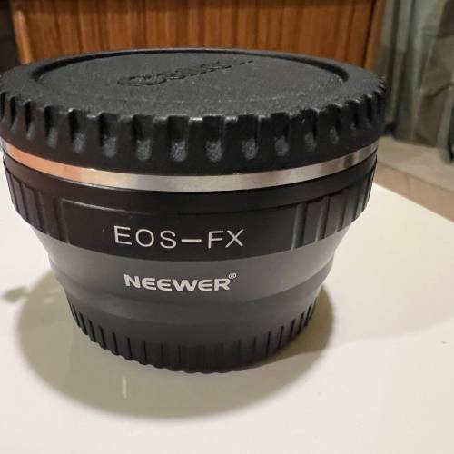 Neewer Eos-Fx adapter