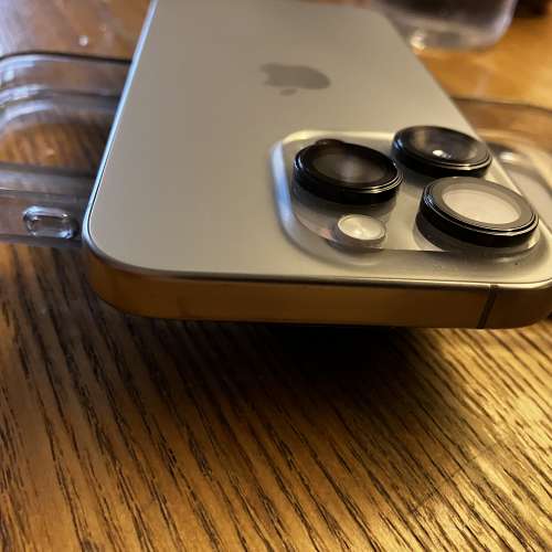 iPhone 15 pro 512G 灰