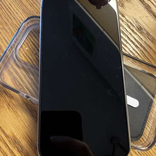 iPhone 15 pro 512G 灰