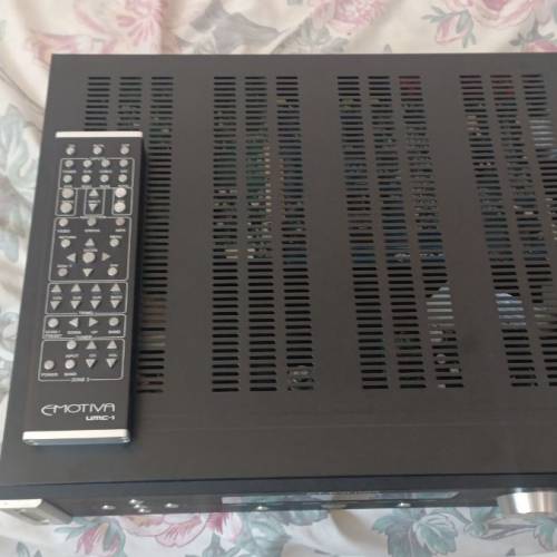 EMOTIVA UMC-1靓声前級，突然起動吾到，不知原因，內外新正錫機，有金屬搖控，合维...