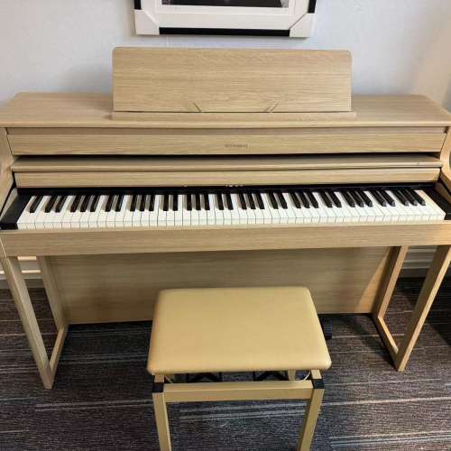 Roland HP-704 HP704 數碼鋼琴