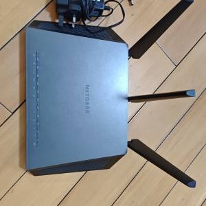 Netgear R7000 AC1900