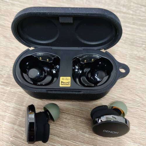 DENON perl PRO 99NEW% 元朗交收可$1150