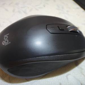 Logitech MX Anywhere 2S 無線滑鼠