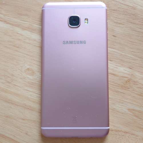 港版 Samsung Galaxy C7（請注意內文）