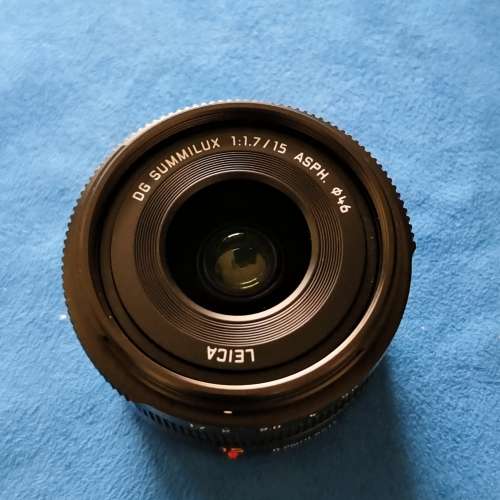 接近全新 Leica DG Summilux 15mm F1.7