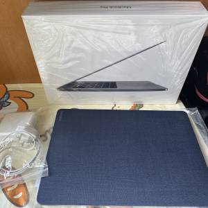 macbook pro 15" 256g 2019