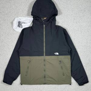 全新日本🇯🇵The North Face Compact Jacket