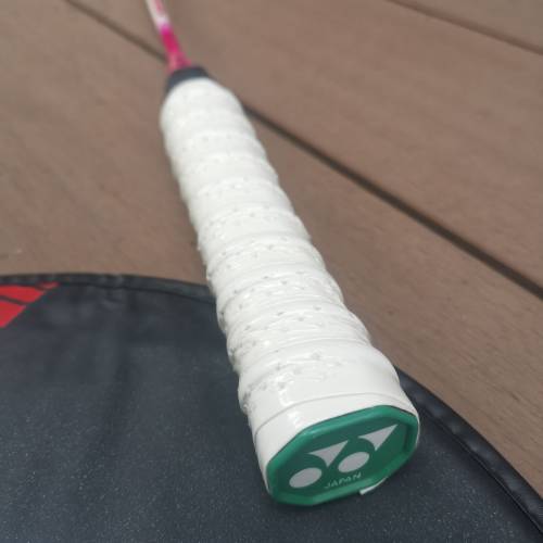 Made in Japan.YY羽毛球拍 Carbon 99g,手把直徑97mm,Yonex,arcsaber 9