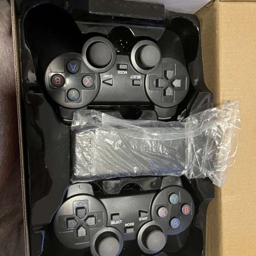 4k遊戲街機手指 連兩個手掣 直插hdmi即玩 跟64gb micro sd card 一萬個遊戲 葵興/太...