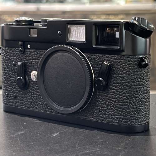 Leica M4 black paint repaint film camera