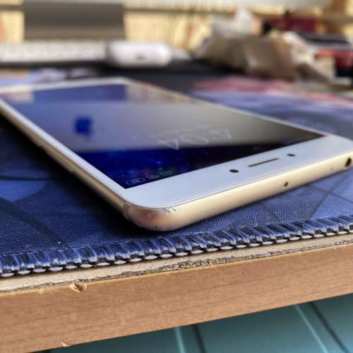 小米 Mi Max 2 (4G) (4 + 64 GB / 八核心 / Android 7) Xiaomi