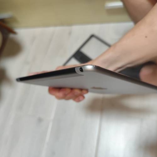 iPad air 2 16Gb LTE 交換 apple watch S4