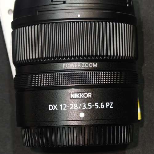 Nikon 12-28/3.5-5.6 PZ z