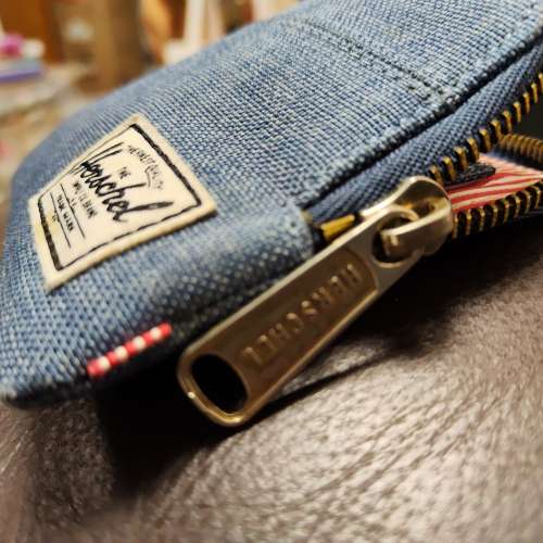 Herschel 銀包 散紙包