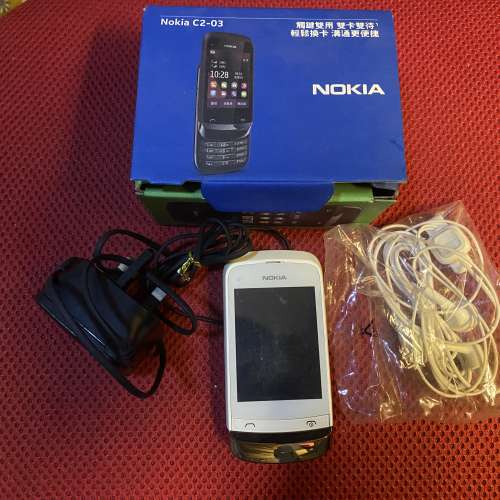 Nokia C2-03手機