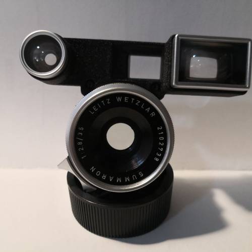 Leica Summaron M 35mm F/2.8 /Goggles
