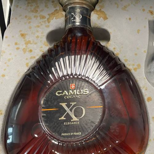 卡幕金花700ml禮盒裝（連兩個玻璃杯）