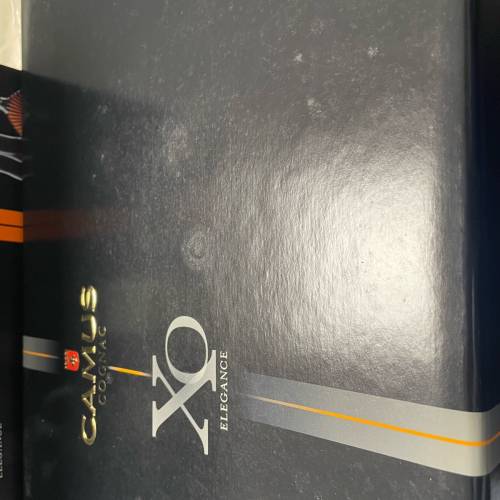 卡幕金花700ml禮盒裝（連兩個玻璃杯）