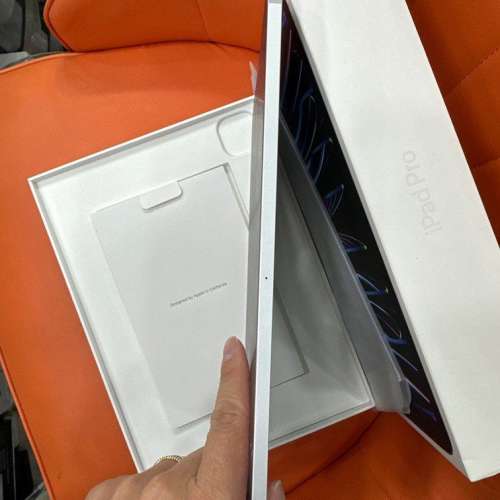 行貨 Apple iPad Pro 11 m2 5g 256gb 銀色 全套 保養 2025年3月27日