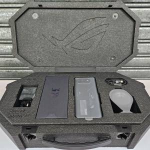 全新Asus Rog Phone 6 Batman Edition蝙蝠俠特別版