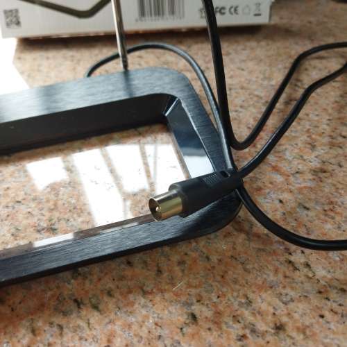 專業 FM天線，適合 HiFi Tuner 使用 75 Ohm 插頭