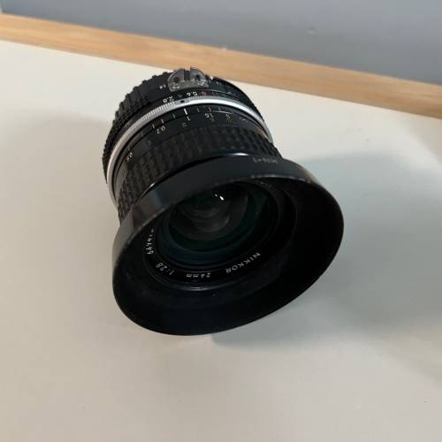 Nikon FE 菲林相機 + nikkor 50mm f1.8 + nikkor 24mm f2.8