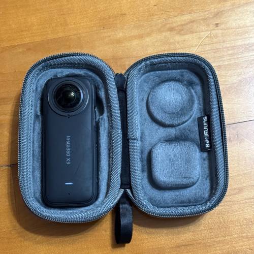 Insta360 x3