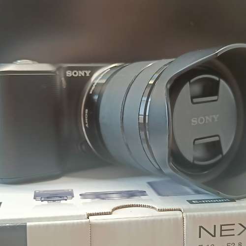 Sony Nex-3, 16mm F2.8, 18-55mm F3.5-5.6