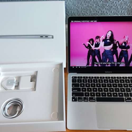 極新淨M1 Macbook Air 2020 新機一樣零花零崩極完美有盒火牛都好新淨M1 Apple M1 C...