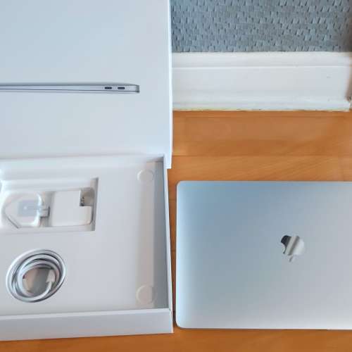 極新淨M1 Macbook Air 2020 新機一樣零花零崩極完美有盒火牛都好新淨M1 Apple M1 C...