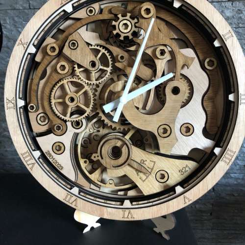 3D 木质墙壁艺术时钟的激光切割时钟