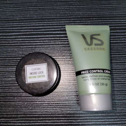 ***2件一套價 VS Sassoon Frizz Control Creme 30g 毛躁頭髮護理膏 & Gatsby 10g 乾...