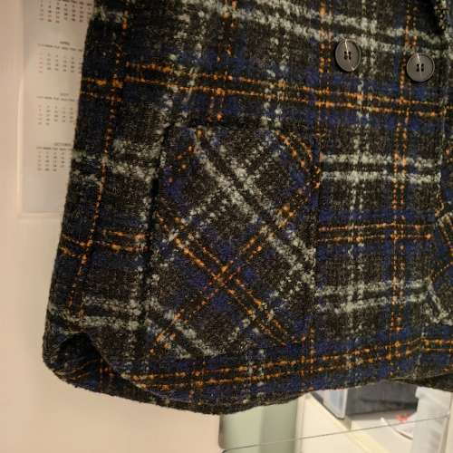 全新女裝短身絨褸L碼