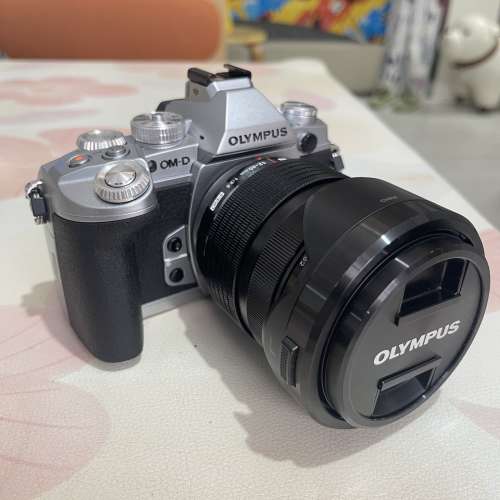 Olympus Em1銀色+ 12-40mm 2.8 pro